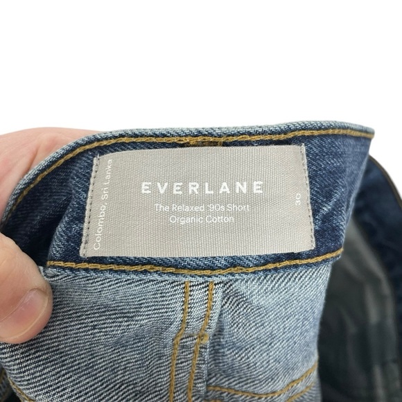NWT Everlane Women’s The Relaxed 90’s Denim Shorts in Blue Size 30 - Picture 13 of 14